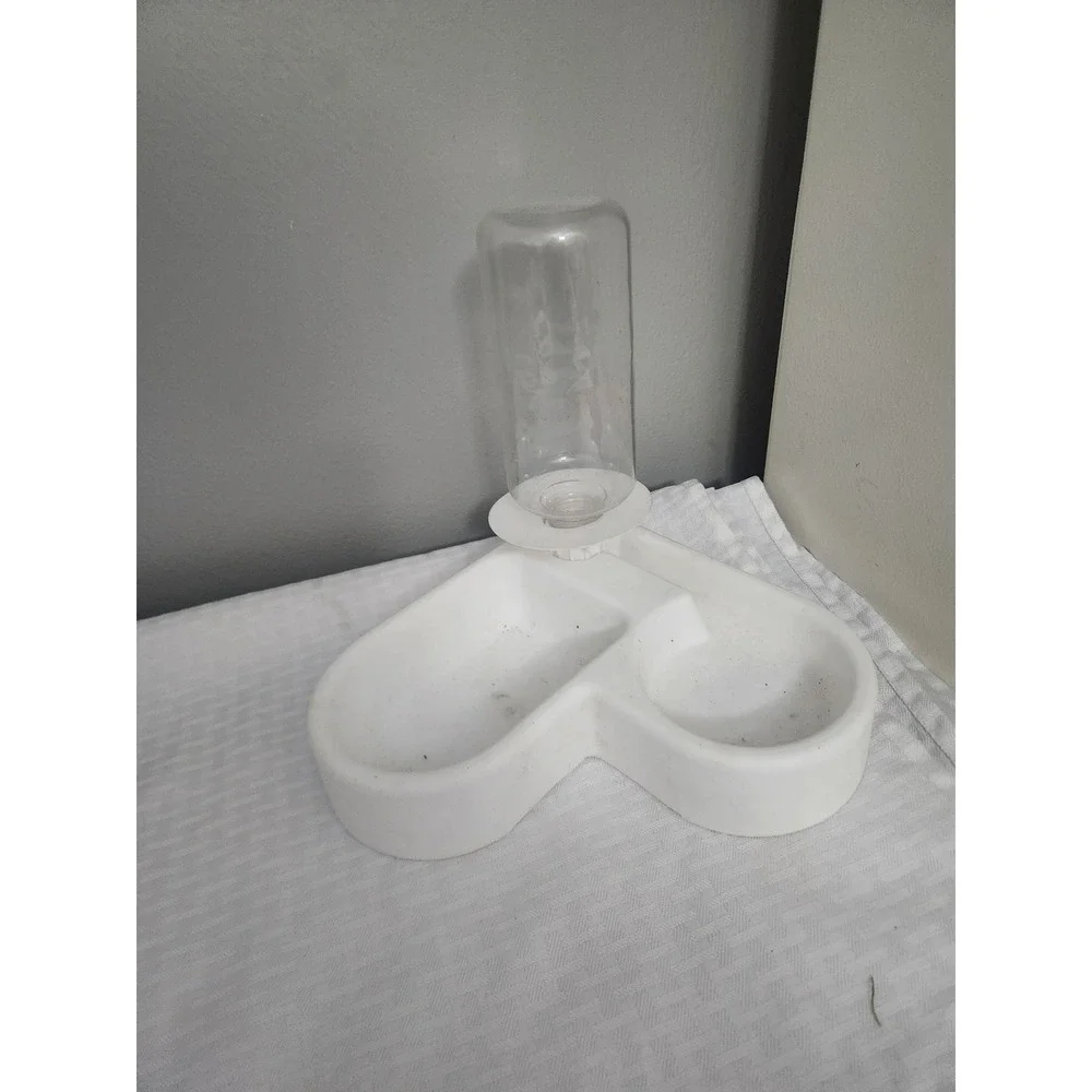 White Plastic Dual Pet Feeder with Gravity Water Bottle for Cats and Small Dogs